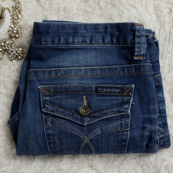 Calvin Klein Jeans Denim - Calvin Klein : Lean Bootcut Jeans Medium Wash